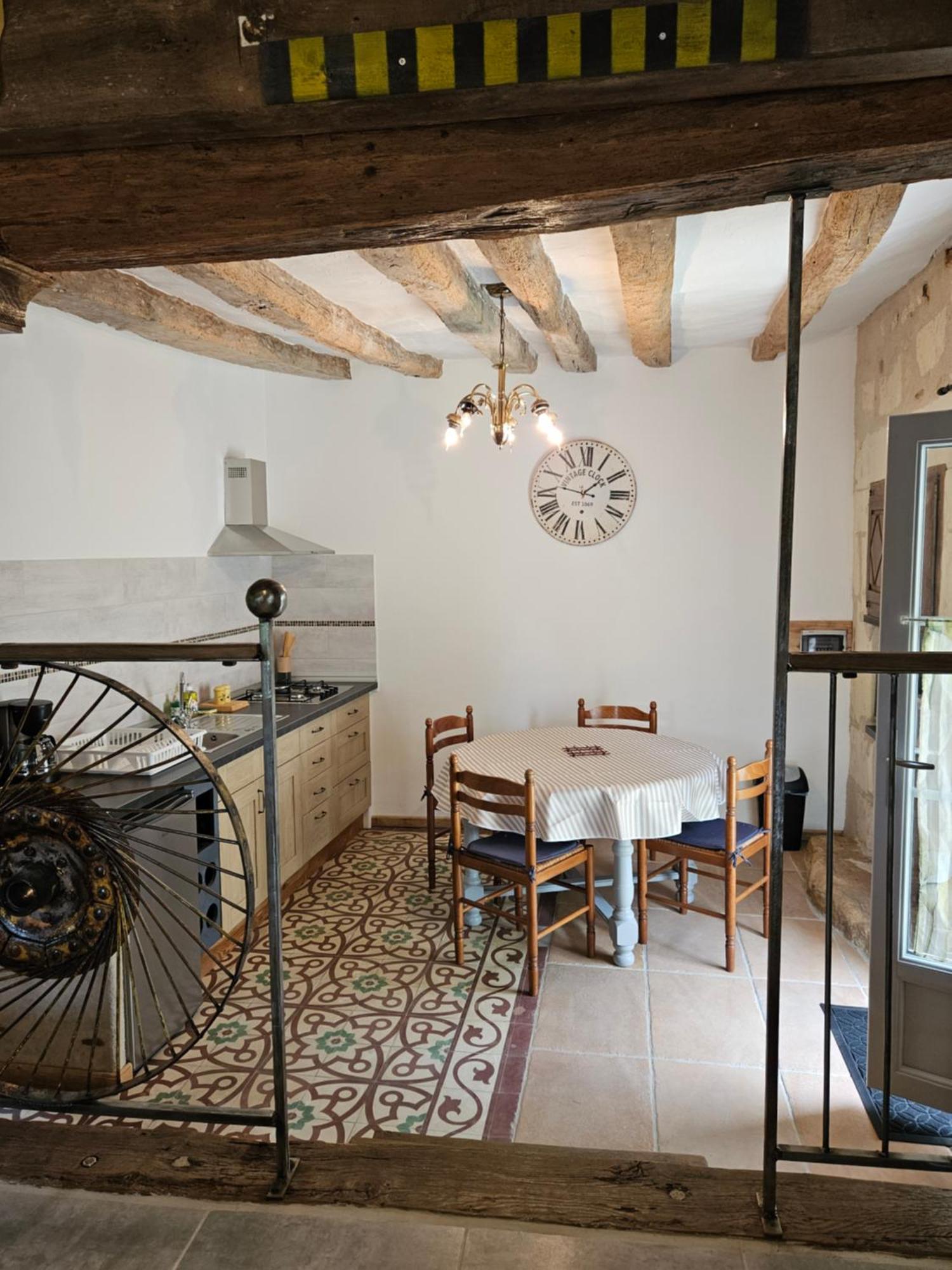 Moulin De Galerne, Le Gite Du Boulanger Seigy Экстерьер фото
